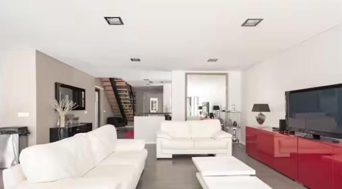 La Villa — photo 2